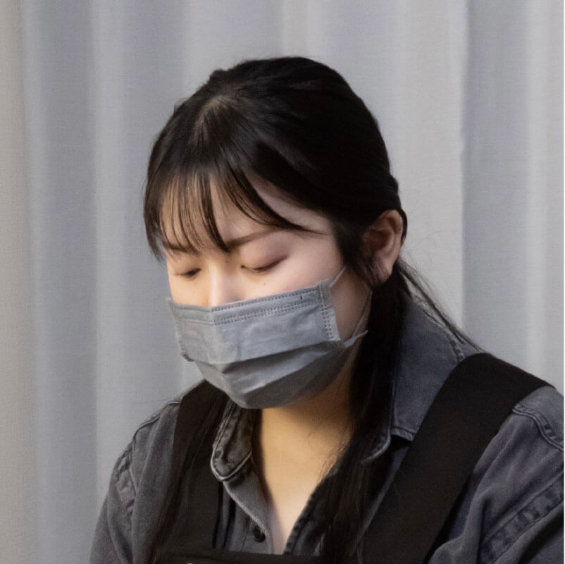 西本 姫央